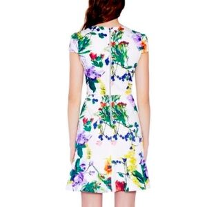 Alice & Olivia white floral ruffle dress